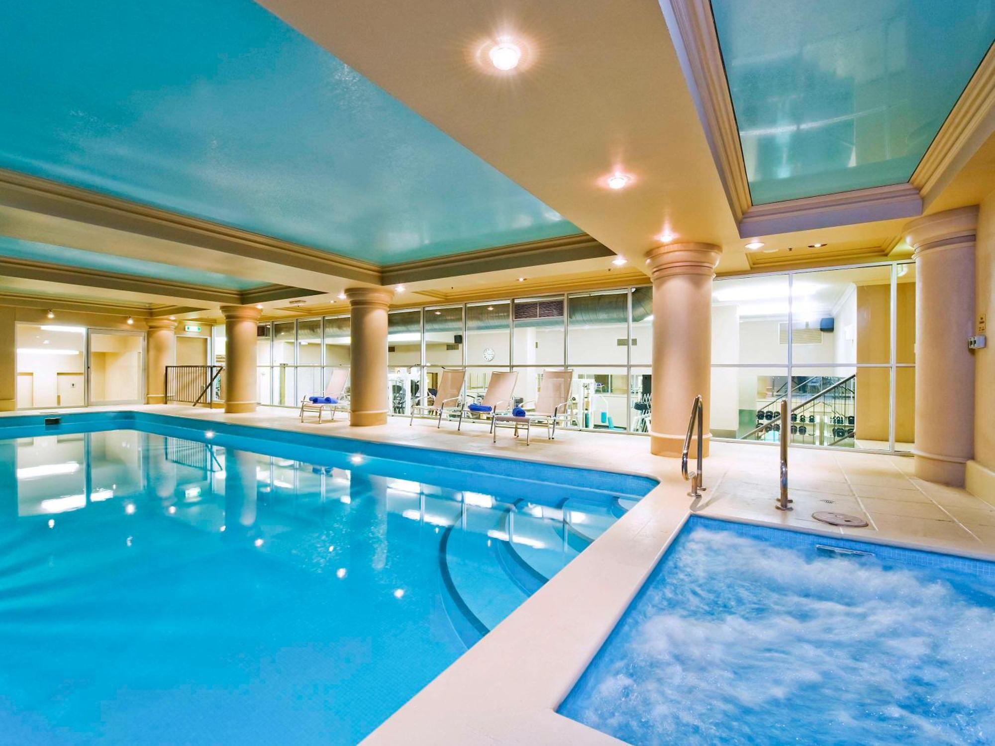 더 플레이포드 애들레이드- M 갤러리 외부 사진 The pool at the hotel